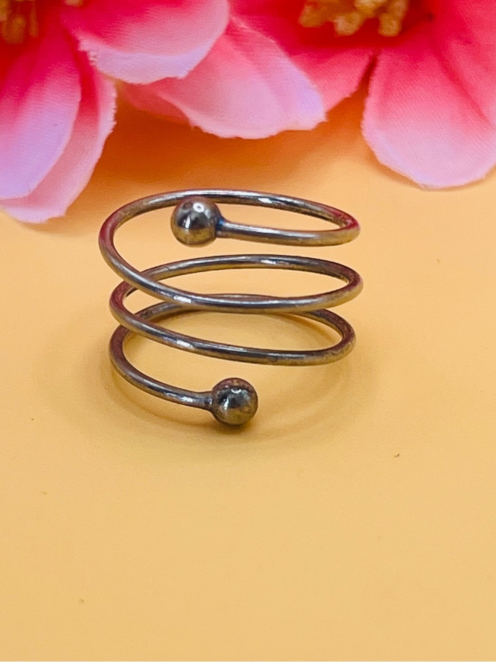 Spiral Open-Stack Ring in Silver size 6